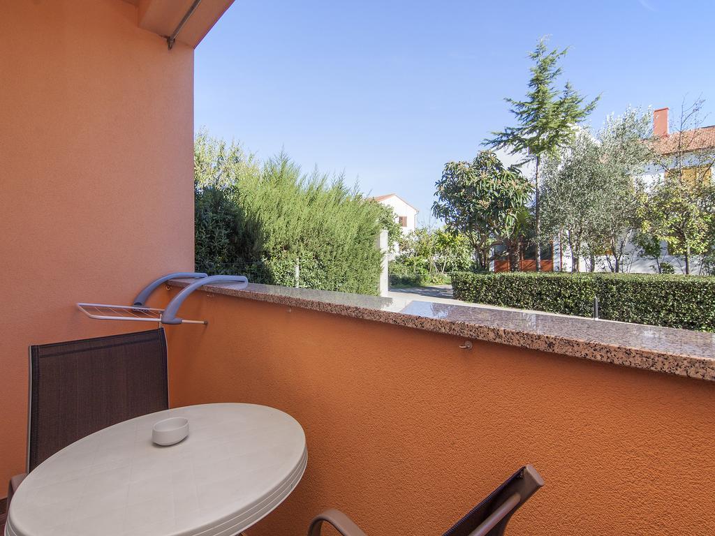 Apartments Alen Fazana Exterior photo