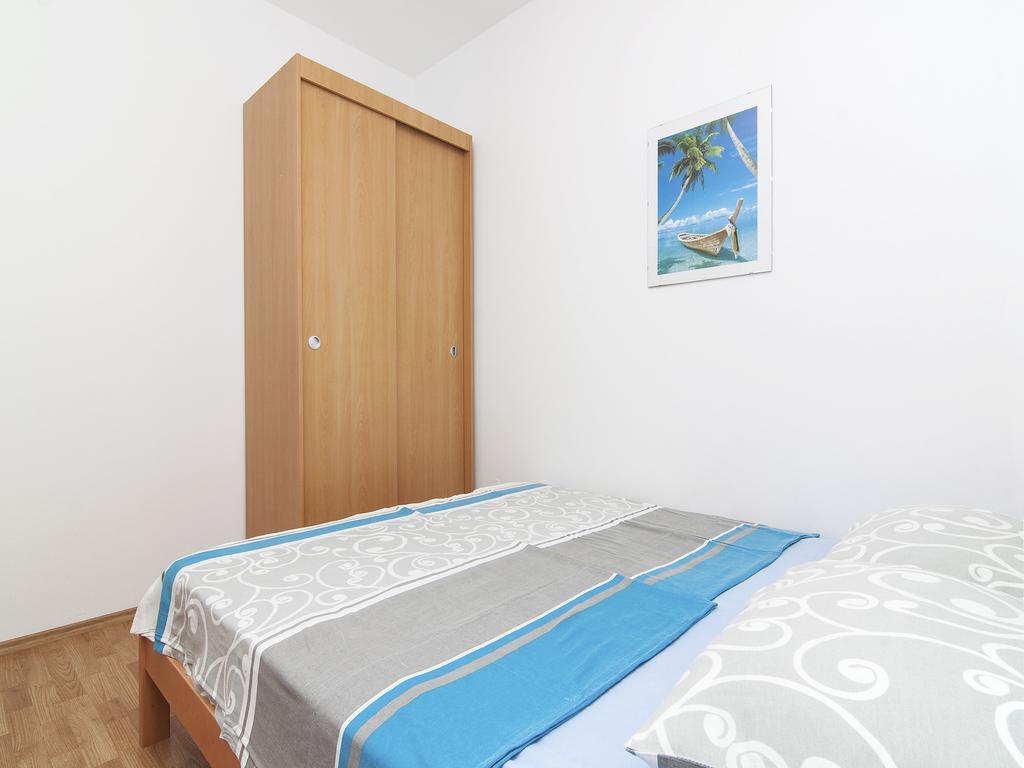 Apartments Alen Fazana Exterior photo
